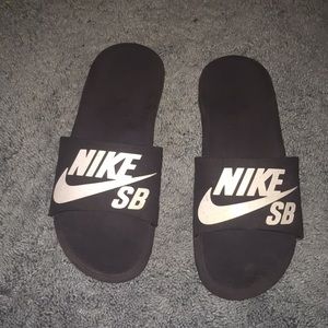 Men’s Nike SB slides - Size 8.5